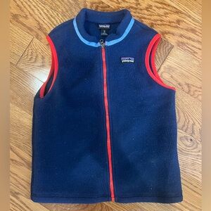 Boys Patagonia Synchilla blue vest – 5T